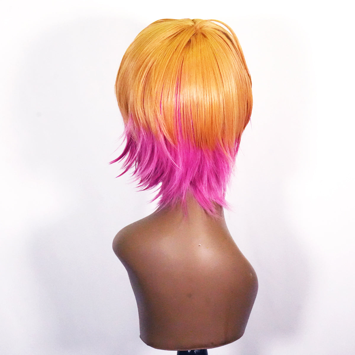 Model Twin Wig